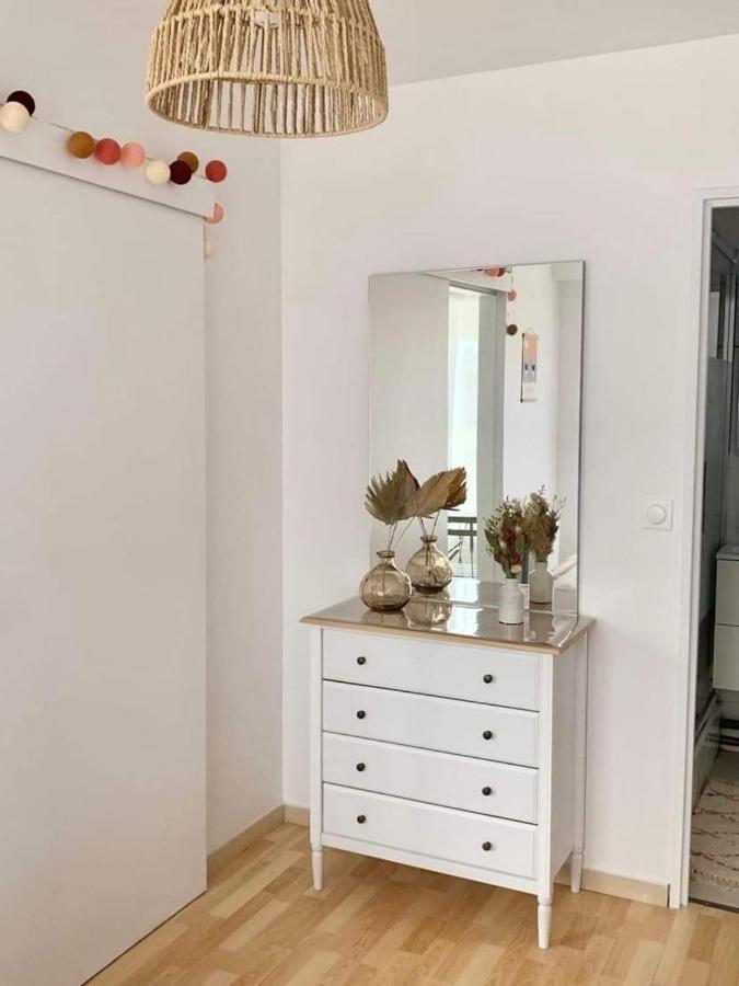 Appartement Cosy 1 Chambre Pour 2 Pers - Renove - Terrasse - Parking Dinard Exterior foto